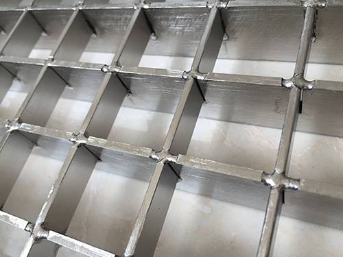 熱鍍鋅鋼格板圖片1 熱鍍鋅鋼格板圖片1