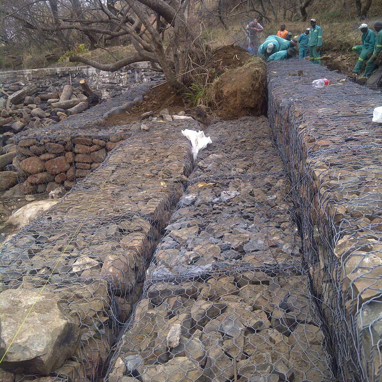 河南安裝雷諾護(hù)墊注意事項(xiàng)圖片2 河南安裝雷諾護(hù)墊注意事項(xiàng)圖片2