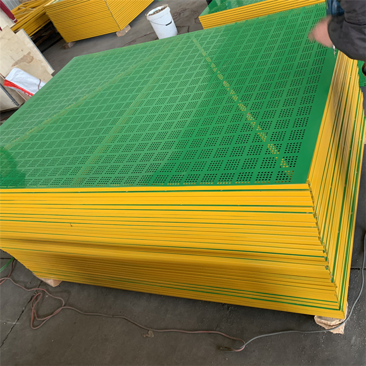 新疆半米字型爬架網(wǎng)圖片4 新疆半米字型爬架網(wǎng)圖片4