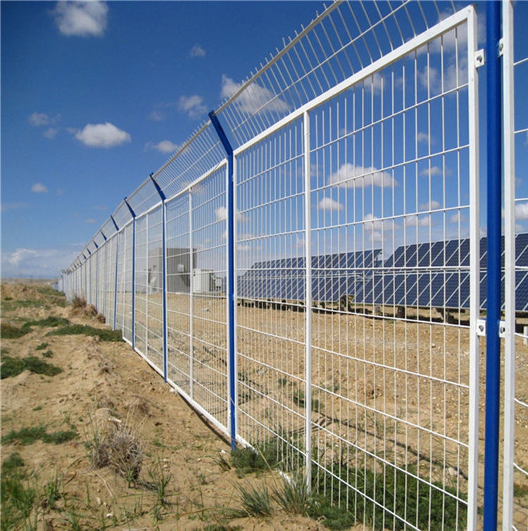 光伏隔離防護(hù)網(wǎng)圖片3