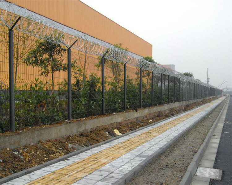 江蘇戒毒所周界鋼網墻圖片2