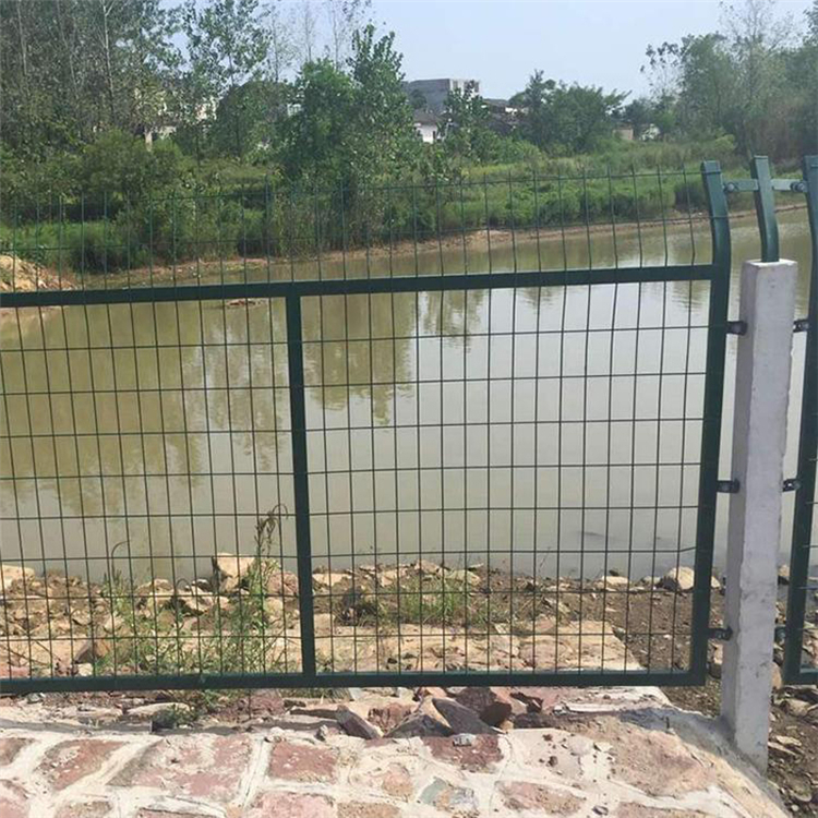 鐵路線路防護柵欄圖片3