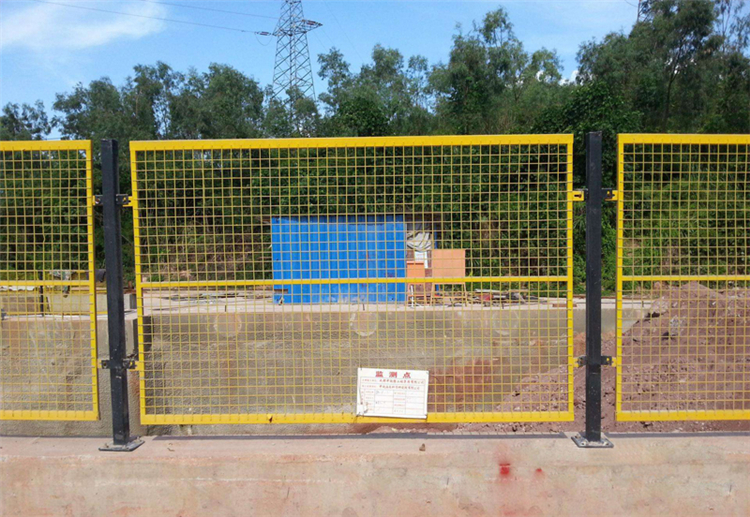 貴州橋梁防護網圖片4