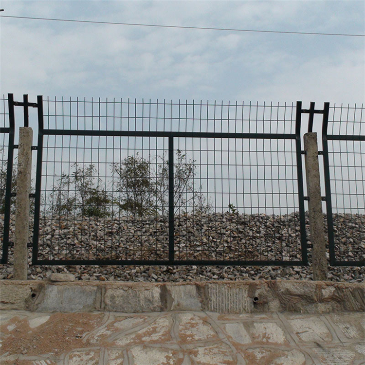 鐵路金屬柵欄網片圖片2