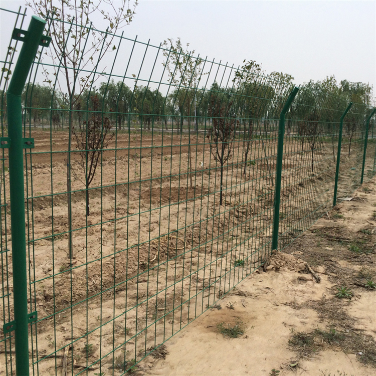 農村圈地柵欄網圖片4