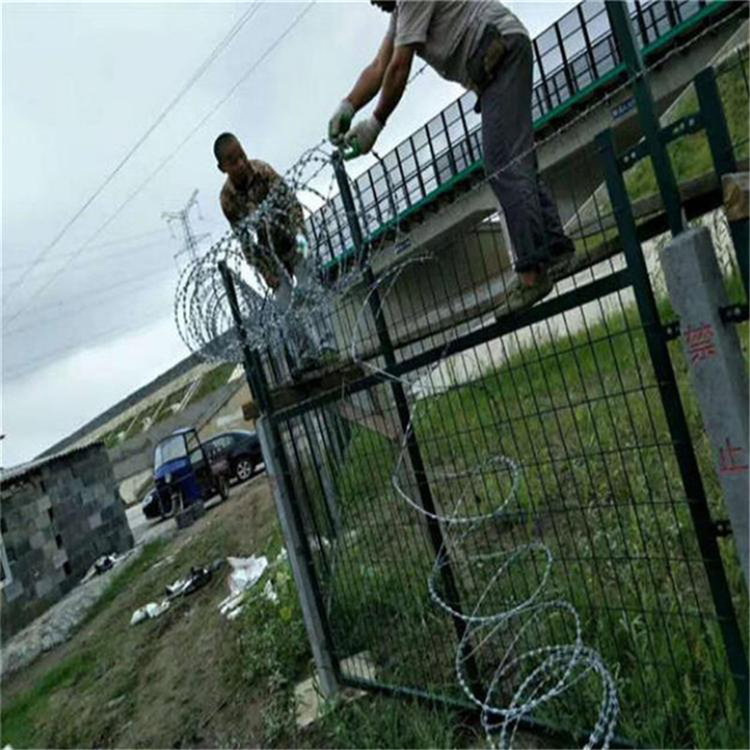 鐵路隔離柵圖片4 鐵路隔離柵圖片4