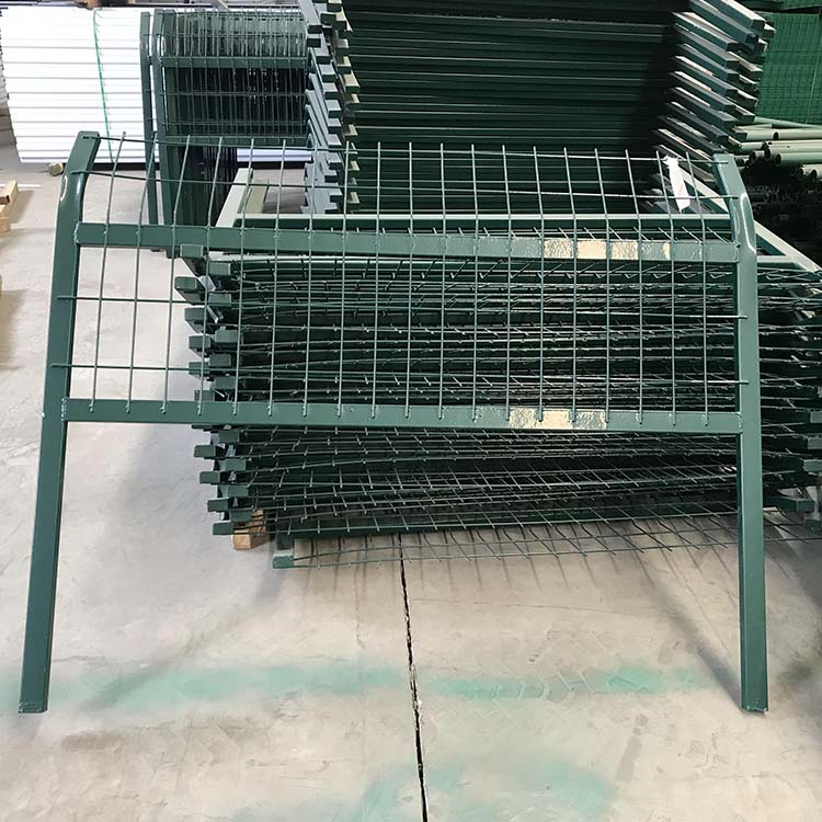 貴州鐵路加高加密金屬網片圖片3 貴州鐵路加高加密金屬網片圖片3