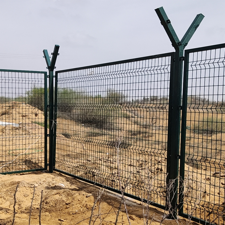 飛行區(qū)圍界護(hù)欄網(wǎng)圖片3 飛行區(qū)圍界護(hù)欄網(wǎng)圖片3