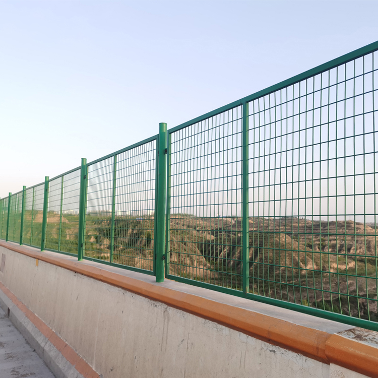 鐵路橋上防拋網圖片1