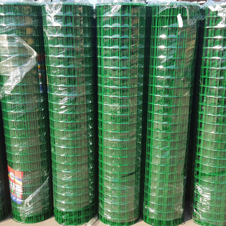 圈地護(hù)欄網(wǎng)圖片4