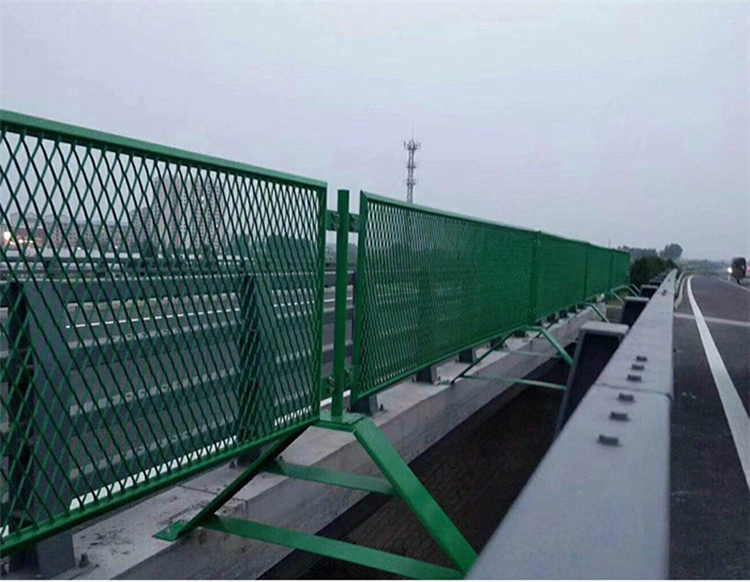 光伏電站金屬網圍欄圖片3
