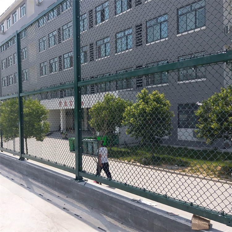 球場包塑圍欄網圖片3