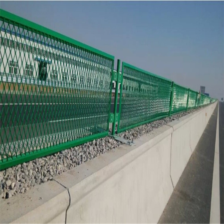 高速防眩網隔離柵圖片2