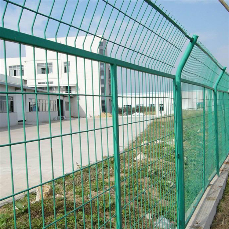 公路防護網圍欄