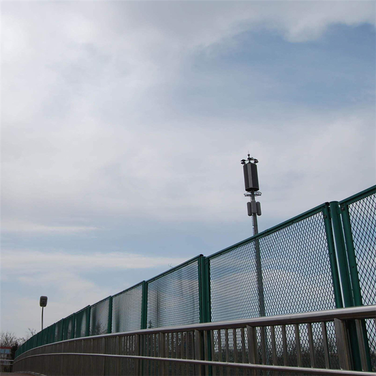 跨線橋防護(hù)網(wǎng)圖片2 跨線橋防護(hù)網(wǎng)圖片2