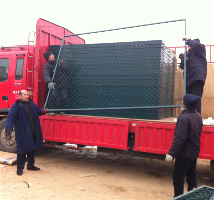 球場(chǎng)勾花網(wǎng)圍欄圖片4