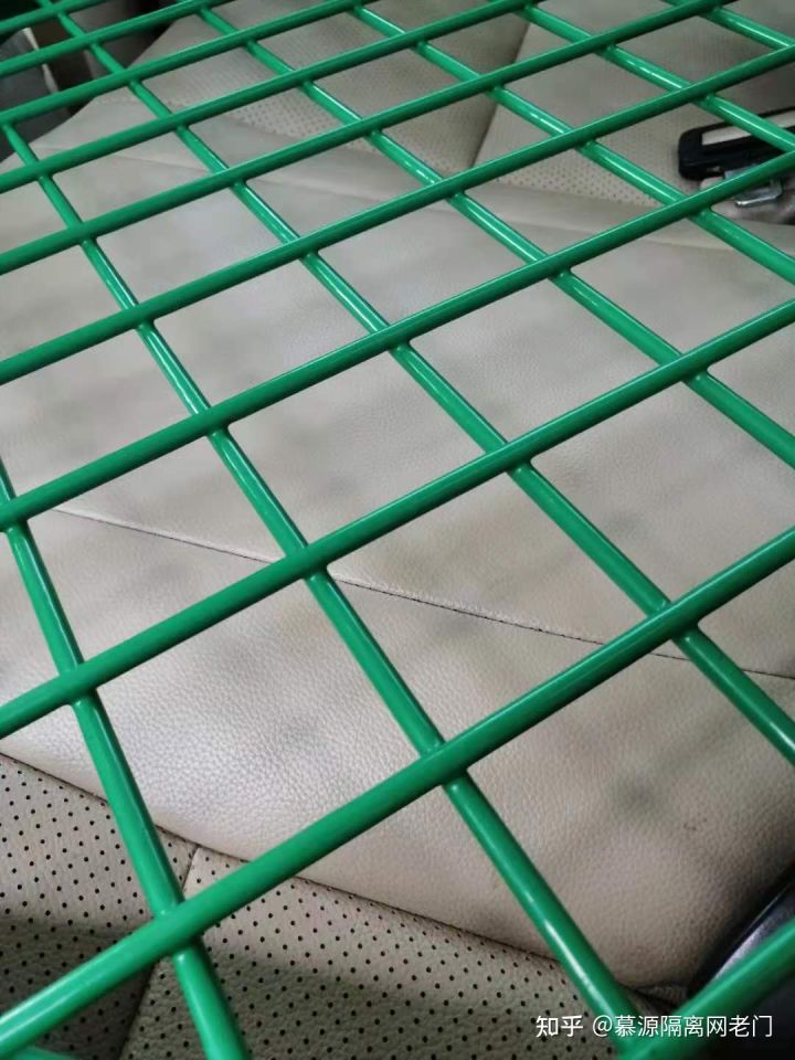 綜合保稅區圍墻柵欄網圖片4 綜合保稅區圍墻柵欄網圖片4