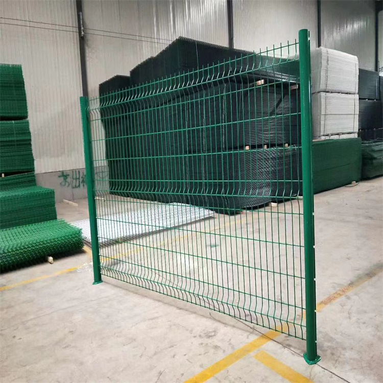 不同場區金屬護欄網的設計方案圖片2