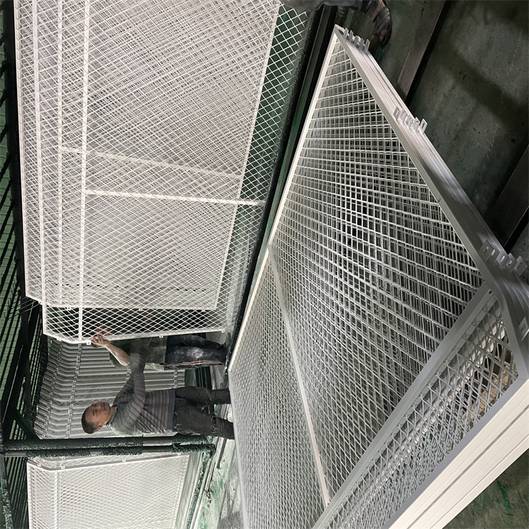 水源地保護區圍欄工程案例圖片4