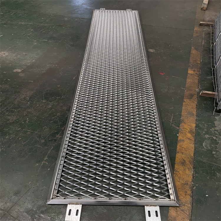 高速公路防眩網(wǎng)質(zhì)量有保證圖片2