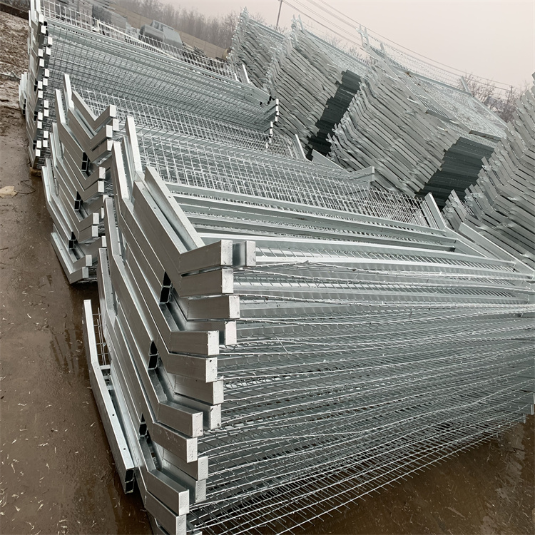 鐵路熱鍍鋅防爬刺的實際應用圖片4 鐵路熱鍍鋅防爬刺的實際應用圖片4