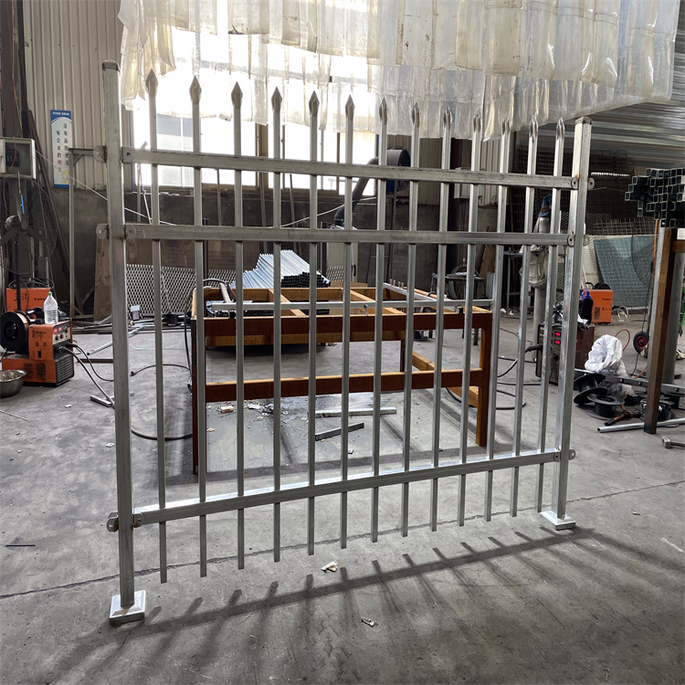 新農村改造圍墻柵欄圖片6 新農村改造圍墻柵欄圖片6