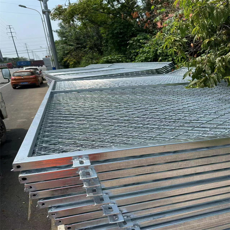 高速公路隔離柵保驗(yàn)收的產(chǎn)品圖片5