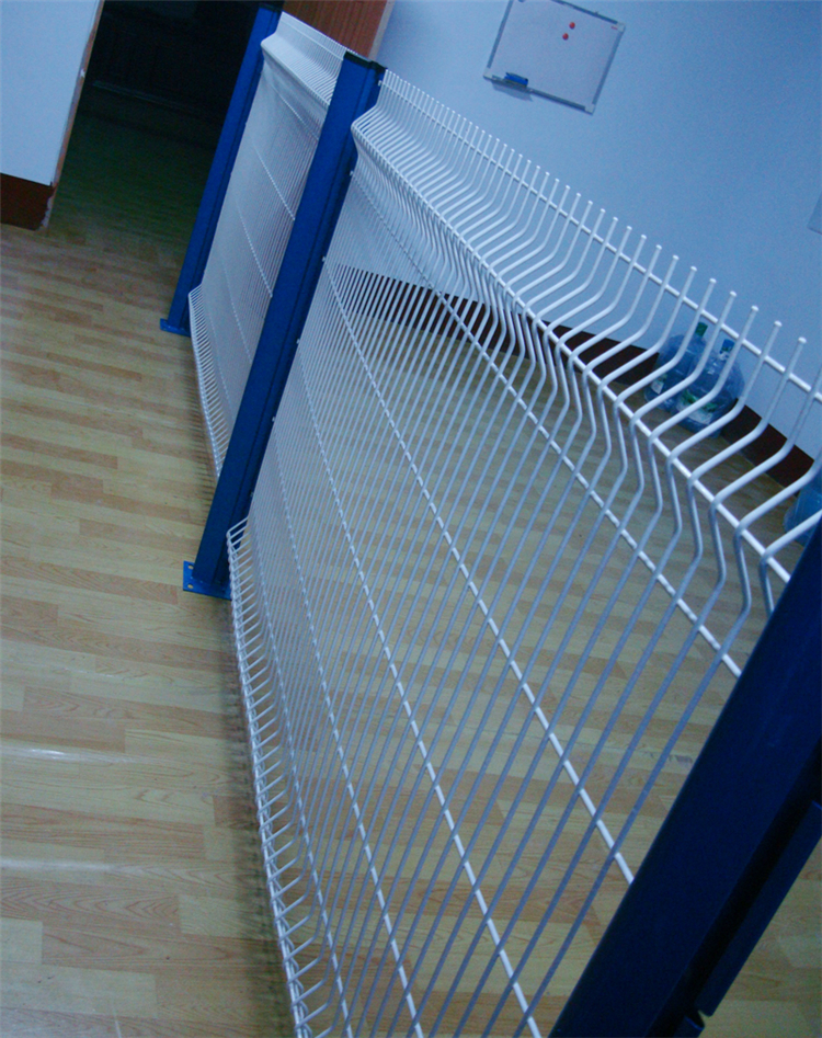 江蘇濕地公園保護(hù)區(qū)隔離網(wǎng)圖片2