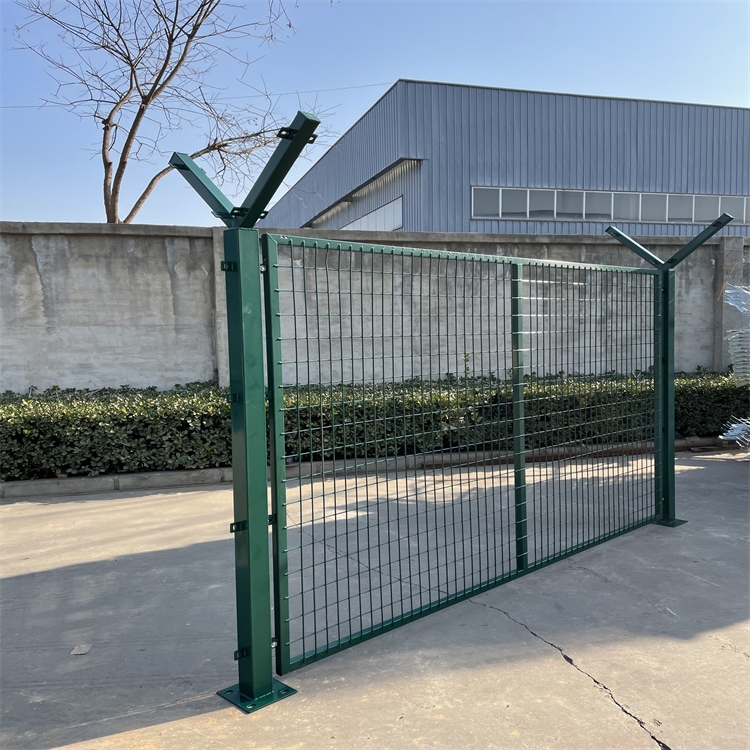 監獄鋼網墻鋼板式和焊接刀片式以及普通款圖片2