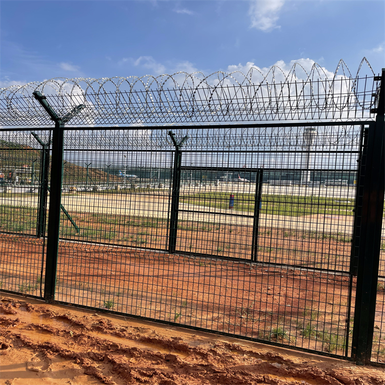 機場鋼筋網(wǎng)圍界生產(chǎn)廠家圖片3