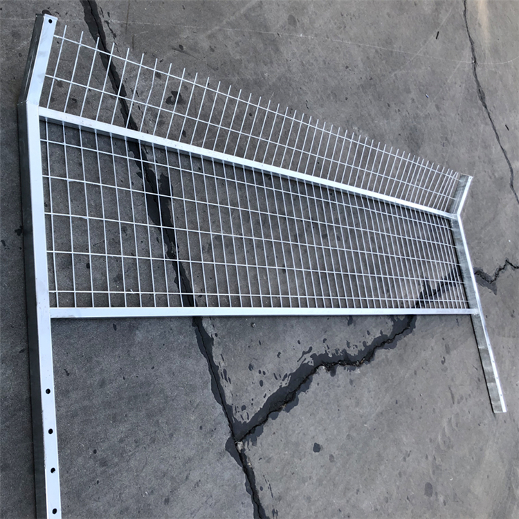 鐵路熱鍍鋅金屬防護(hù)柵欄圖片5