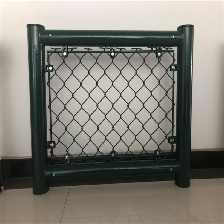 足球場外圍防護(hù)網(wǎng)圖片7 足球場外圍防護(hù)網(wǎng)圖片7